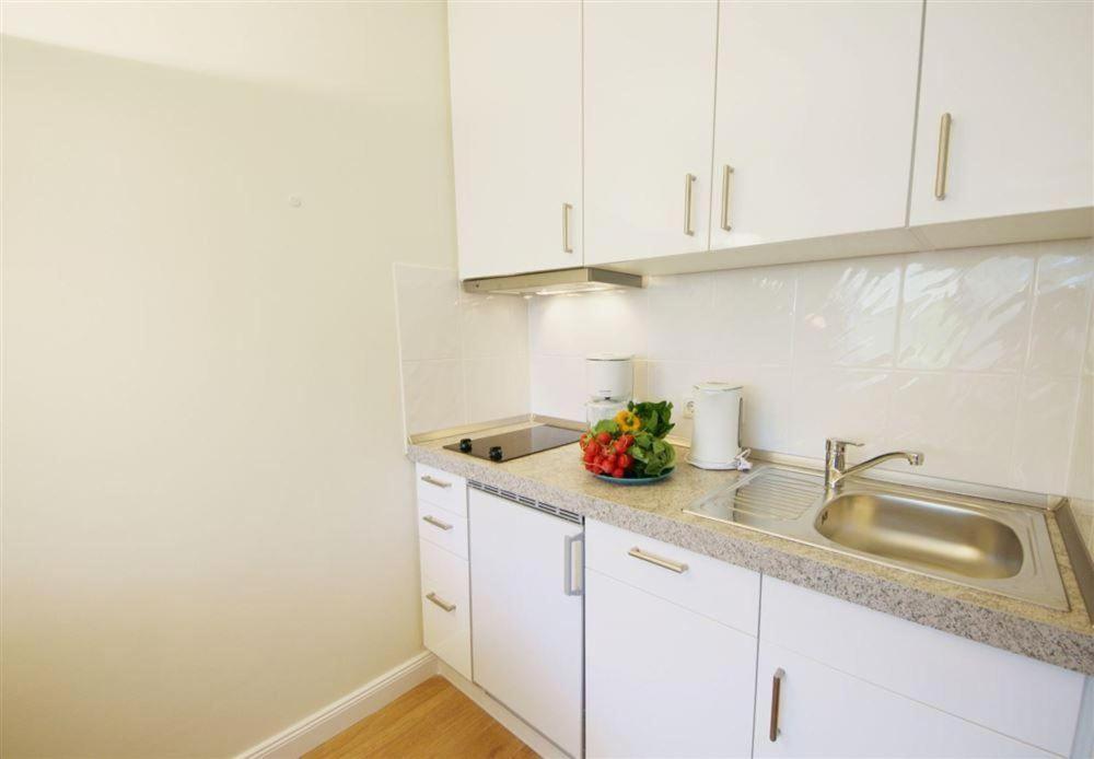 Klaus-groth-str-2-wohnung-07 Apartment *